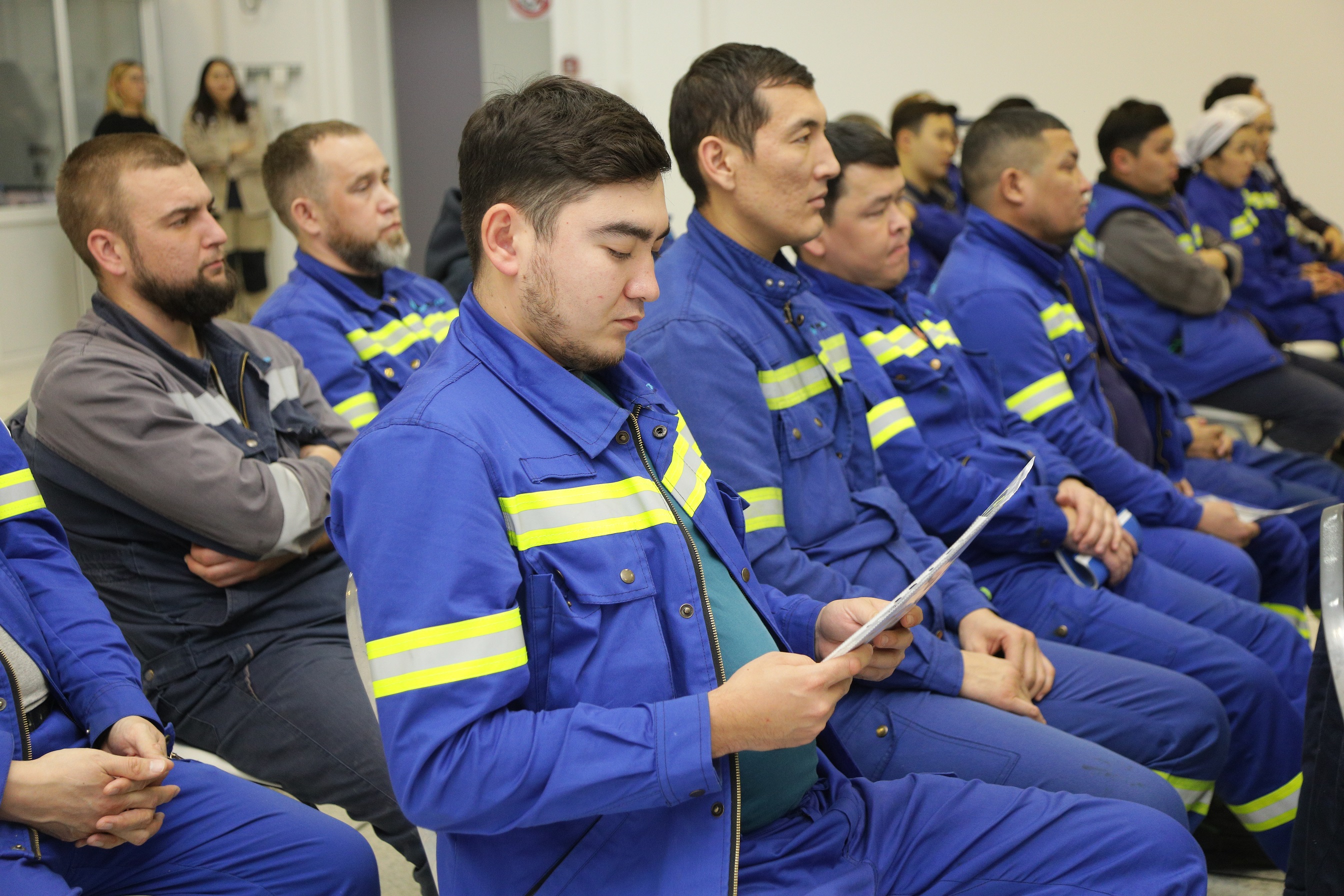 Более 100 работников стали участниками программы по развитию культуры безопасности