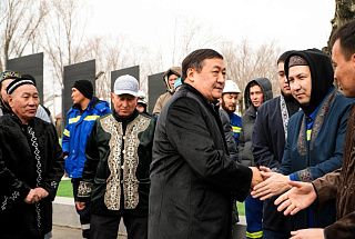 Celebration of Körisw küni (Көрісу күні) held at the Atyrau Oil Refinery