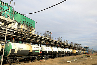 АМӨЗ алғаш рет К5 класты автомобиль бензинін экспорттауды бастады