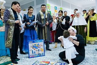 В детской больнице провели обряд «Тұсаукесер»